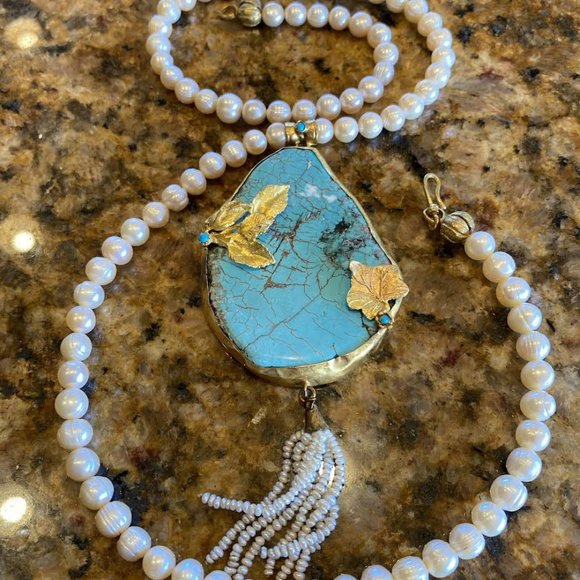 Fresh Water Pearls & Turquoise Necklace - Picture 3 of 4